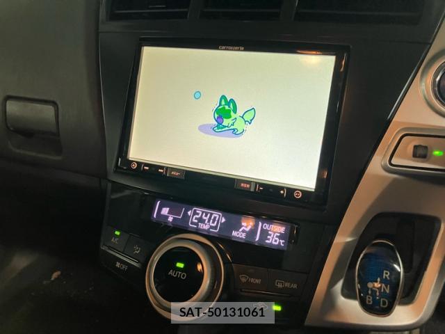 Toyota PRIUS ALPHA 2014-03 8282824-15