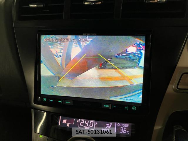 Toyota PRIUS ALPHA 2014-03 8282824-16