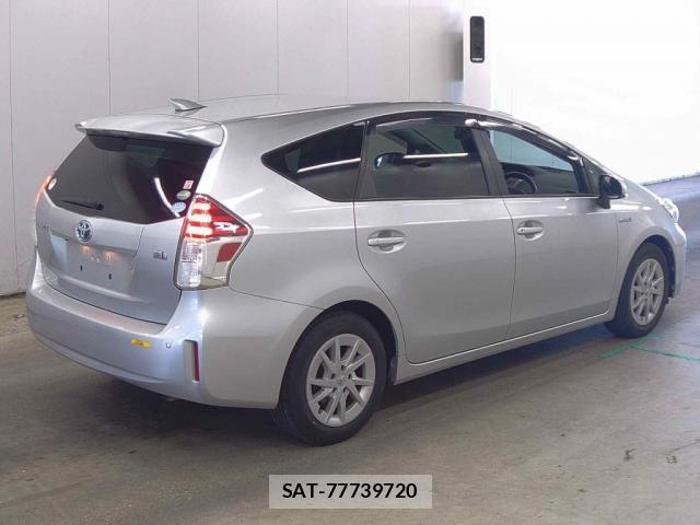 Toyota PRIUS ALPHA 2015-10 8283714-1