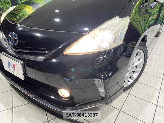 Toyota PRIUS ALPHA 2013-08 8283982-11
