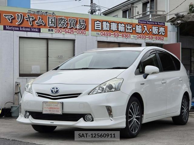 Toyota PRIUS ALPHA 2013-11 8284121-0