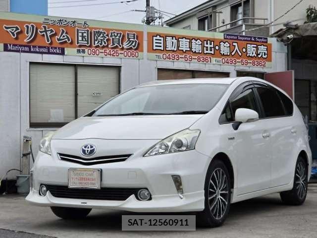 Toyota PRIUS ALPHA 2013-11 8284121-5