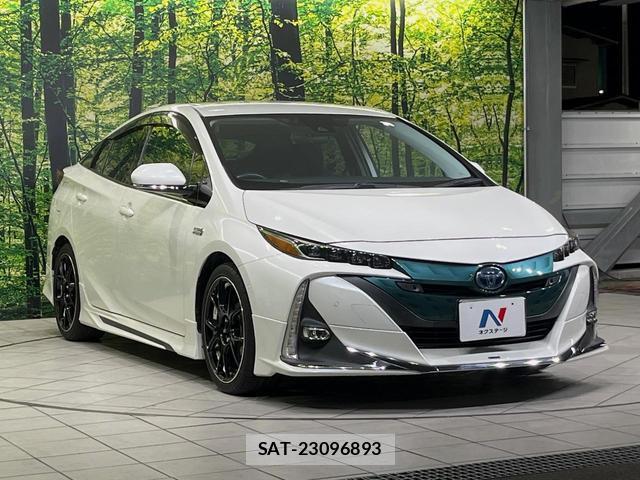 Toyota PRIUS PHV 2017-02 8278819-19