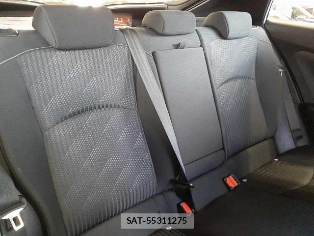 Toyota PRIUS PHV 2022-03 8278932-7