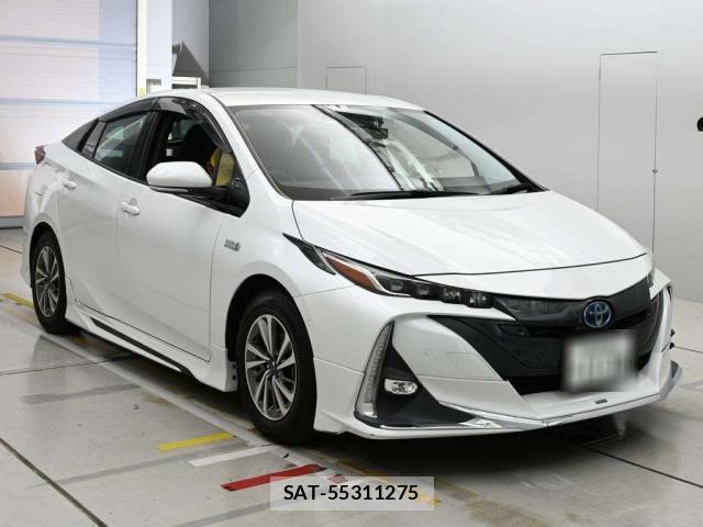 Toyota PRIUS PHV 2022-03 8278932-8