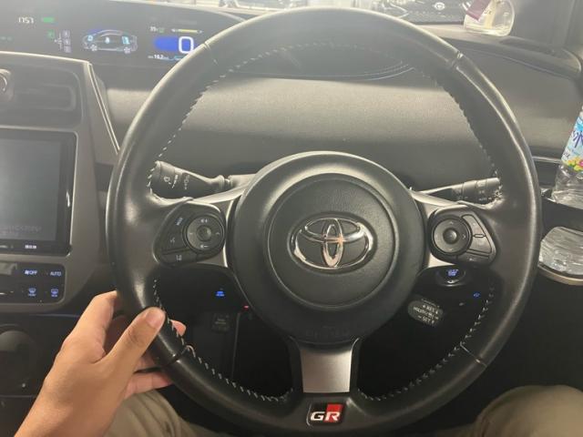 Toyota PRIUS PHV 2017-11 8279600-4