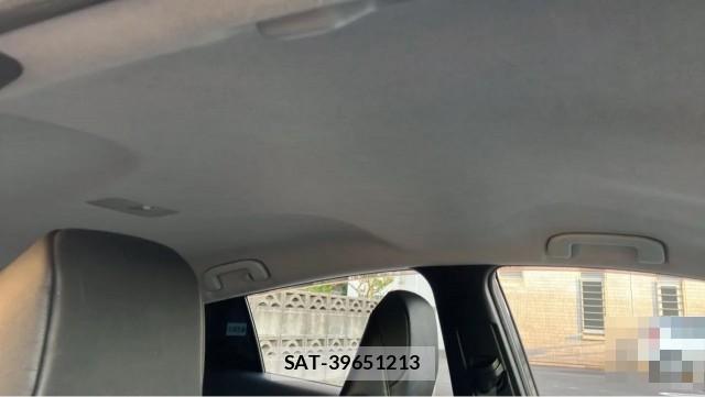 Toyota PRIUS PHV 2017-02 8280761-14