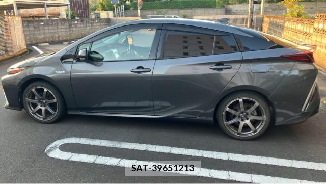 Toyota PRIUS PHV 2017-02 8280761-9