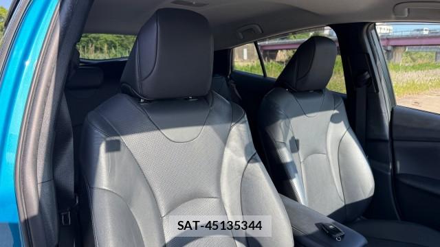 Toyota PRIUS PHV 2017-11 8281176-5