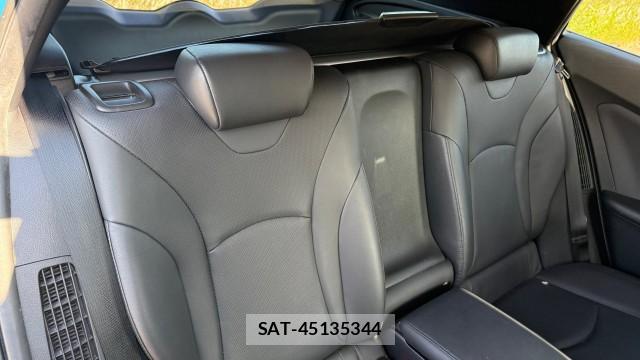 Toyota PRIUS PHV 2017-11 8281176-6