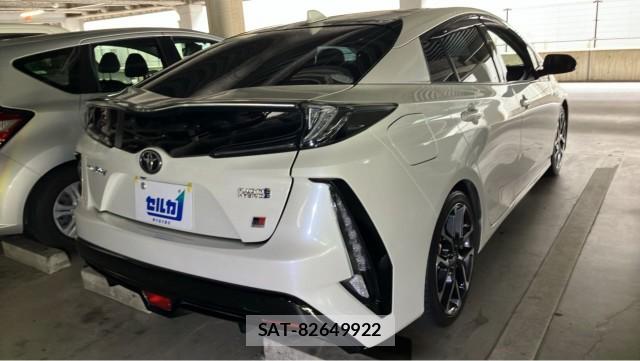 Toyota PRIUS PHV 2020-04 8281708-12