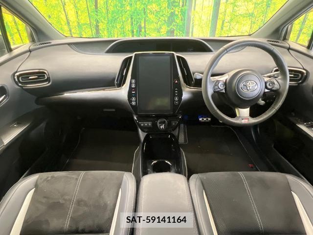 Toyota PRIUS PHV 2019-10 8283251-1