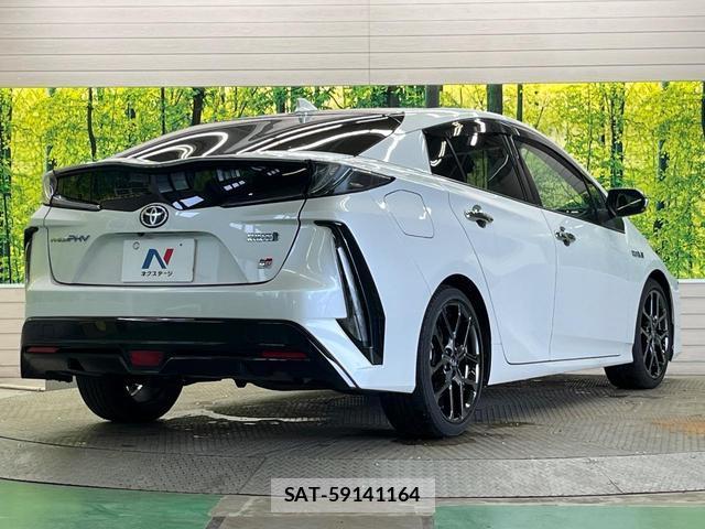 Toyota PRIUS PHV 2019-10 8283251-16