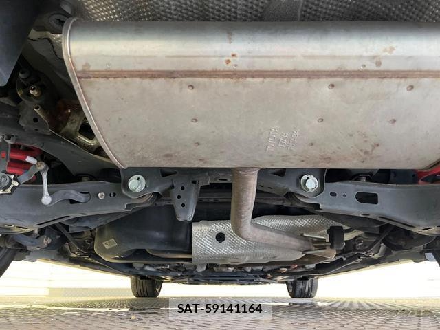 Toyota PRIUS PHV 2019-10 8283251-18