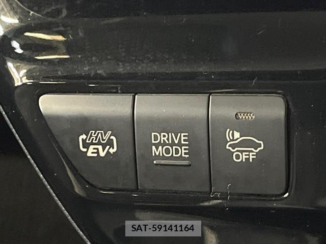 Toyota PRIUS PHV 2019-10 8283251-6