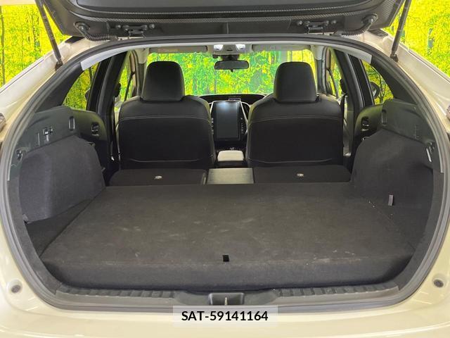 Toyota PRIUS PHV 2019-10 8283251-9