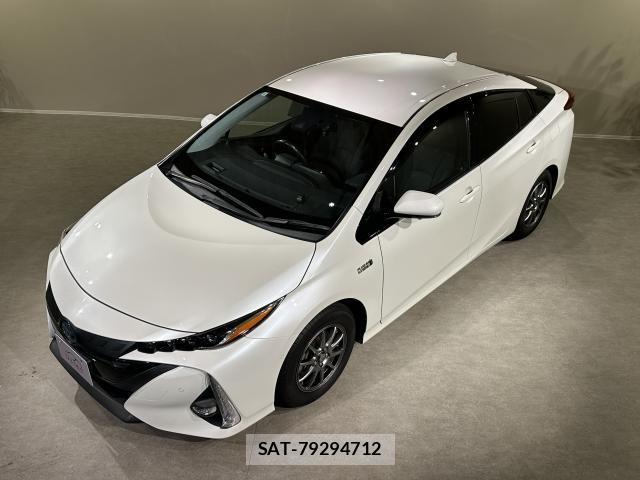 Toyota PRIUS PHV 2019-09 8285080-12