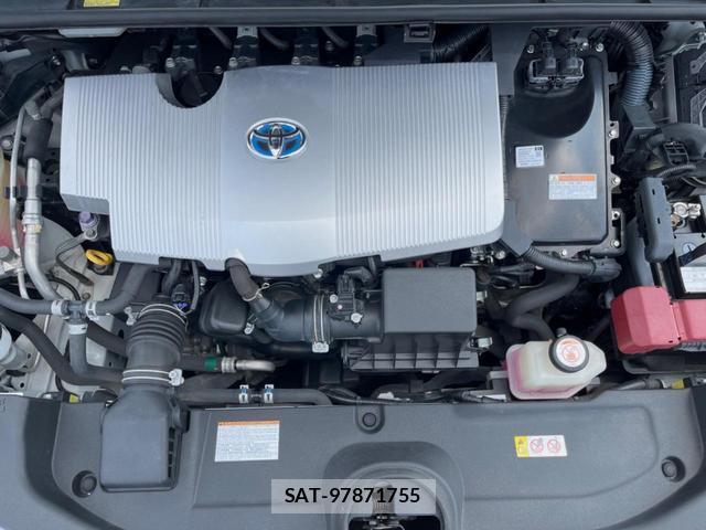 Toyota PRIUS 2017-09 8276825-17