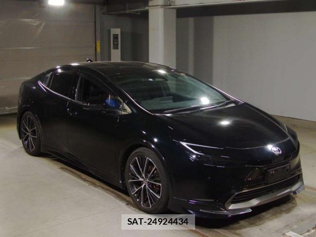 Toyota PRIUS 2023-03 8276983-6