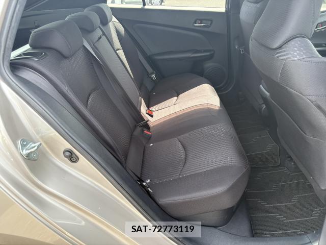 Toyota PRIUS 2016-09 8277047-9