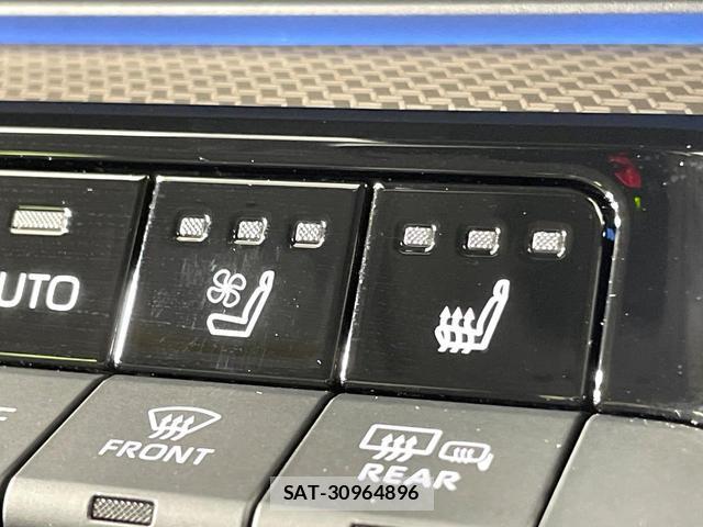 Toyota PRIUS 2025-10 8277217-6