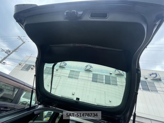 Toyota PRIUS 2021-02 8277806-14