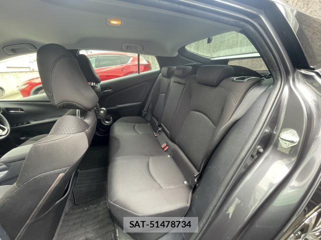 Toyota PRIUS 2021-02 8277806-15