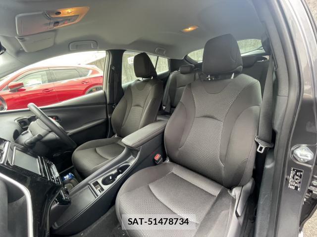 Toyota PRIUS 2021-02 8277806-16