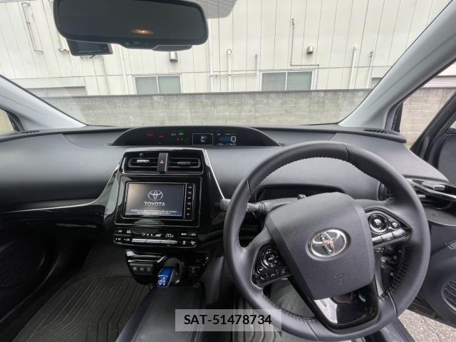 Toyota PRIUS 2021-02 8277806-8