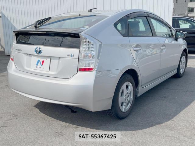 Toyota PRIUS 2010-05 8277820-3