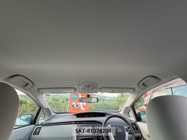 Toyota PRIUS 2009-05 8277965-16