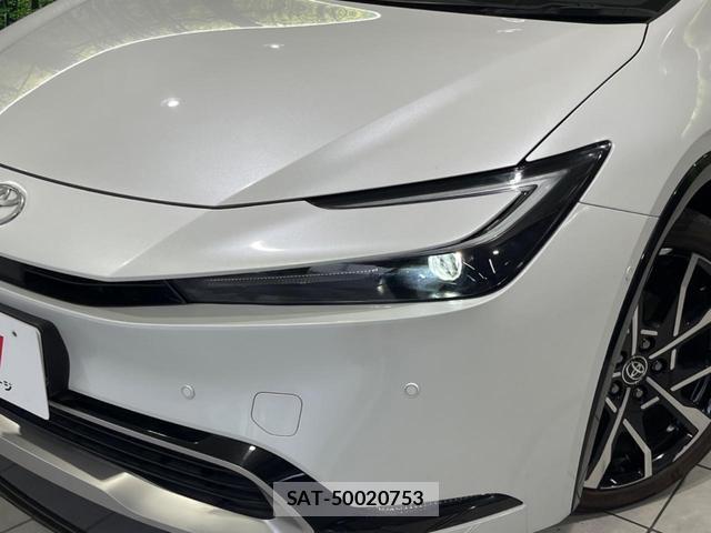 Toyota PRIUS 2023-09 8278080-11