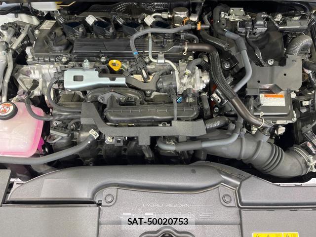 Toyota PRIUS 2023-09 8278080-17