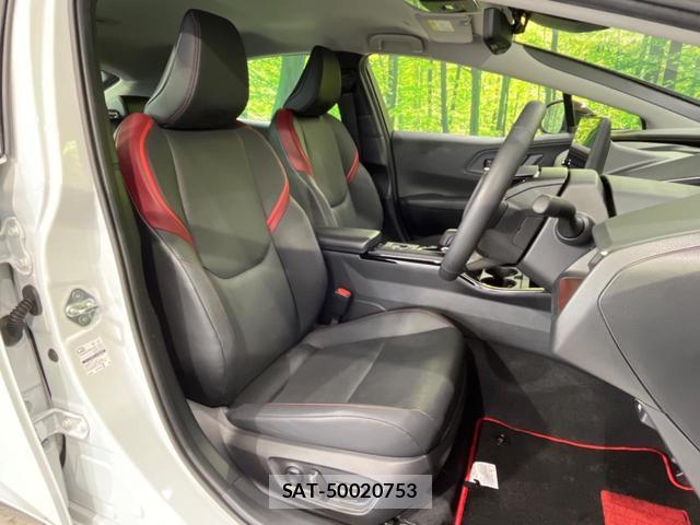 Toyota PRIUS 2023-09 8278080-7