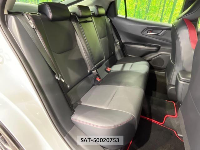 Toyota PRIUS 2023-09 8278080-8