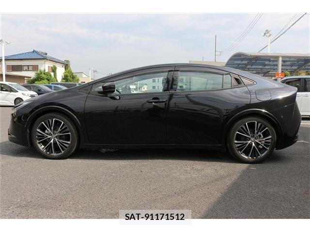 Toyota PRIUS 2023-10 8278098-10