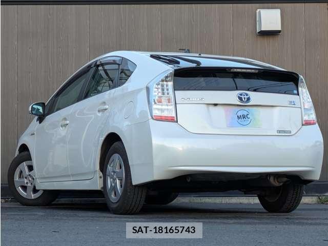 Toyota PRIUS 2010-05 8278134-4