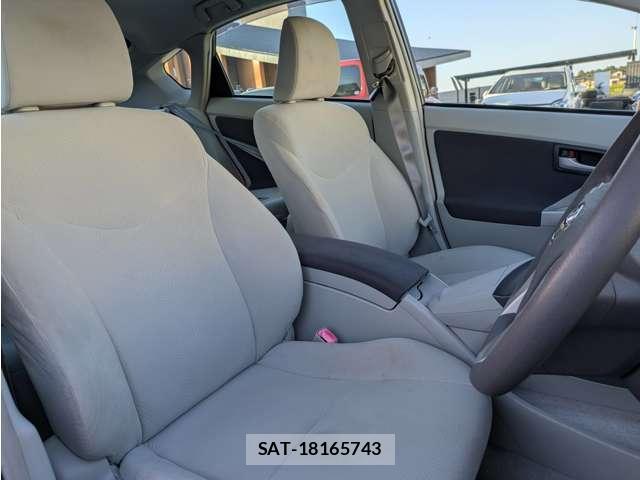 Toyota PRIUS 2010-05 8278134-9