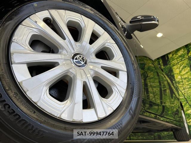 Toyota PRIUS 2019-03 8278154-11