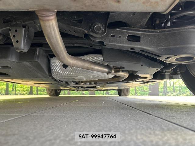 Toyota PRIUS 2019-03 8278154-17