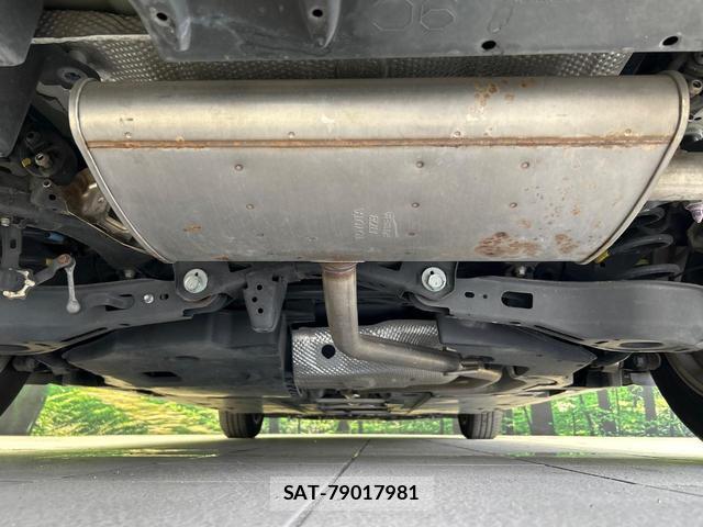 Toyota PRIUS 2016-01 8278161-18
