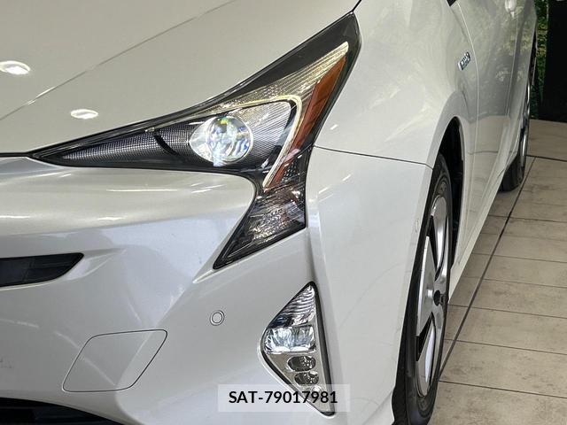 Toyota PRIUS 2016-01 8278161-8