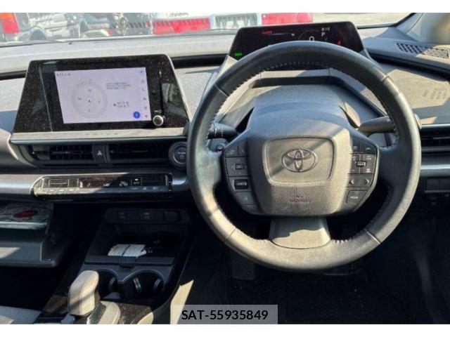 Toyota PRIUS 2023-11 8278426-2