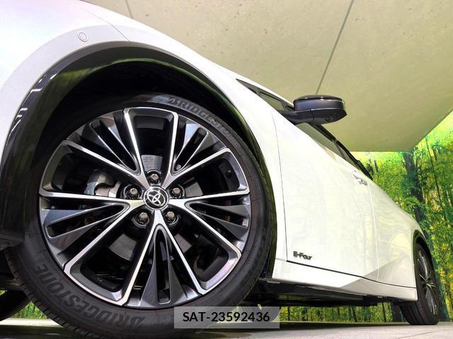 Toyota PRIUS 2023-09 8278784-12