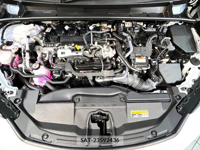 Toyota PRIUS 2023-09 8278784-17