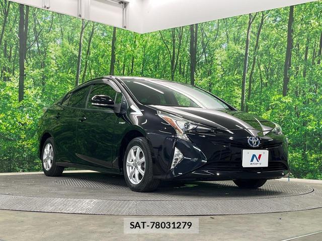 Toyota PRIUS 2016-04 8278794-15