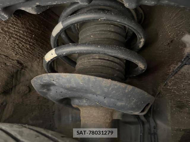 Toyota PRIUS 2016-04 8278794-19
