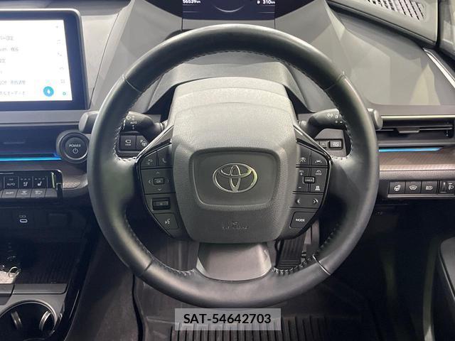 Toyota PRIUS 2023-05 8278805-10