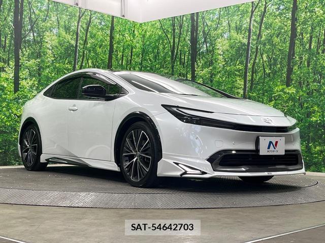 Toyota PRIUS 2023-05 8278805-15