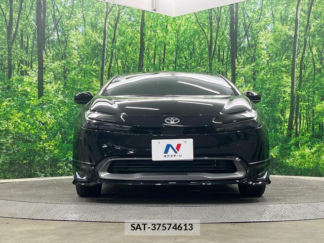 Toyota PRIUS 2023-12 8278806-13